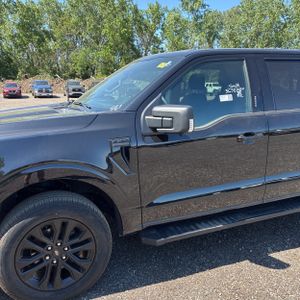FORD F150 XLT - 2