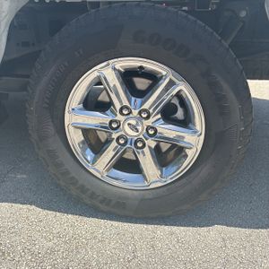 صورة مصغرة 18 لـ 2025 FORD F-150 XLT