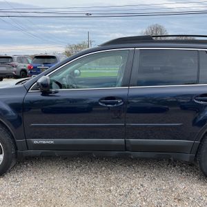 SUBARU OUTBACK 3.6R LIMITED - 4