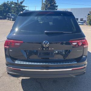 VOLKSWAGEN TIGUAN SE 4MOTION - 7