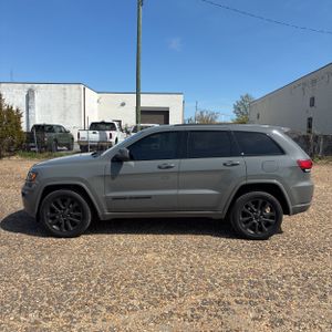 JEEP GRAND CHEROKEE ALTITUDE - 3