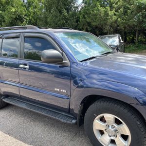 2006 Toyota 4RUNNER SR5 thumbnail 13