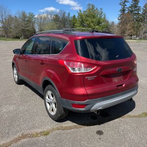 FORD ESCAPE SE - 5
