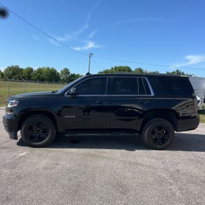 CHEVROLET TAHOE LS - 3