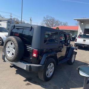 JEEP WRANGLER SAHARA - 10
