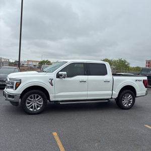 FORD F-150 LARIAT - 3