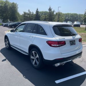2017 Mercedes-BENZ GLC — фото 5