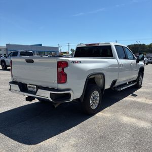 CHEVROLET SILVERADO - 8
