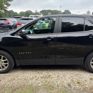2022 Chevrolet EQUINOX LT — фото 4