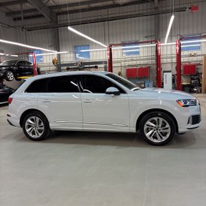 AUDI Q7 PREMIUM - 10