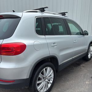 VOLKSWAGEN TIGUAN 2.0T SE 4MOTION - 7