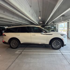 2023 Lincoln AVIATOR RESERVE — фото 10