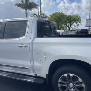 CHEVROLET SILVERADO 1500 HIGH COUNTRY - 6