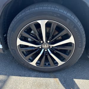 2021 Toyota HIGHLANDER XSE 缩略图 17