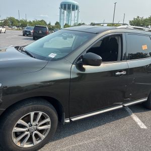 صورة 2 لـ 2015 Nissan PATHFINDER S