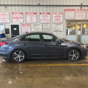 SUBARU LEGACY 2.5I LIMITED - 10