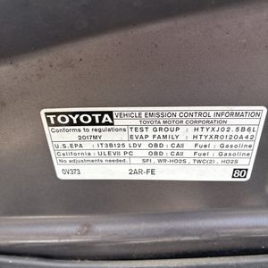 2017 Toyota CAMRY SE thumbnail 42
