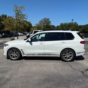 2022 BMW X7 XDRIVE40I — фото 3
