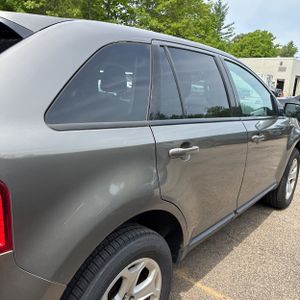 FORD EDGE SEL - 6