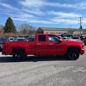 CHEVROLET SILVERADO 1500 CUSTOM - 10