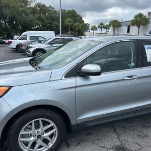 FORD EDGE SEL - 2