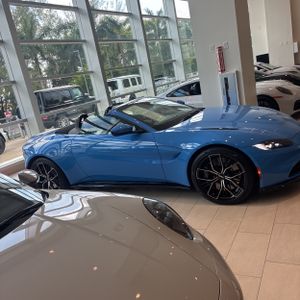 2021 Aston Martin VANTAGE BASE 照片 10