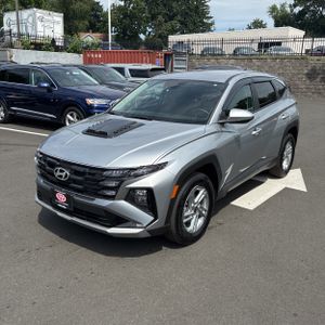 صورة 1 لـ 2025 Hyundai TUCSON SE
