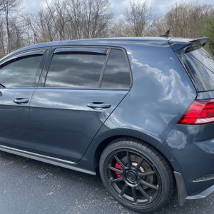 VOLKSWAGEN GOLF GTI AUTOBAHN - 6