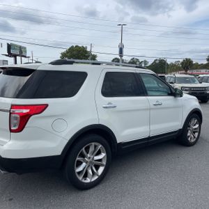 FORD EXPLORER XLT - 9