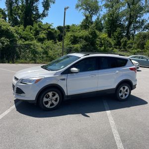 FORD ESCAPE SE - 3