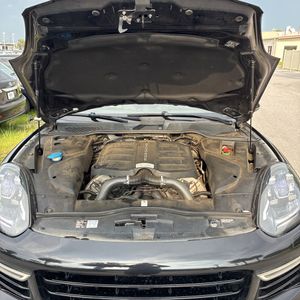 صورة 44 لـ 2016 Porsche CAYENNE GTS