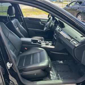 صورة مصغرة 33 لـ 2016 Mercedes-BENZ E-CLASS AMG