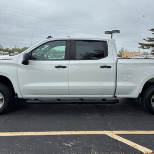 CHEVROLET SILVERADO 1500 CUSTOM - 4