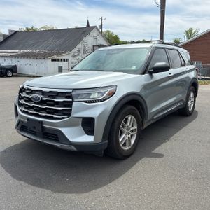 FORD EXPLORER ACTIVE - 1