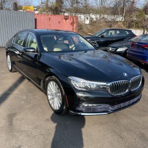 BMW 740I XDRIVE - 8
