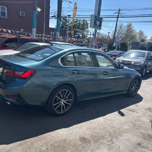 BMW 330I XDRIVE - 10