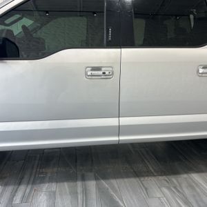 صورة 3 لـ 2017 FORD F-150 LARIAT