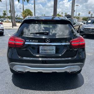 صورة 7 لـ 2019 Mercedes-BENZ GLA