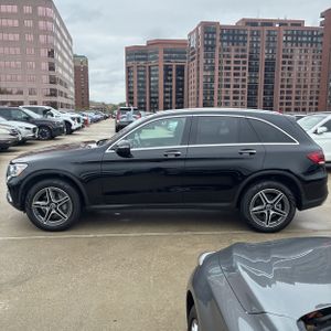 MERCEDES-BENZ GLC - 3
