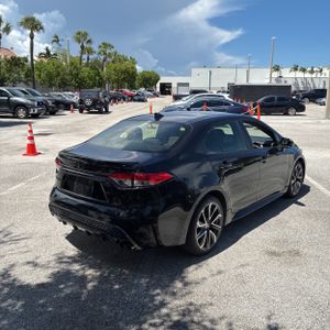 صورة 8 لـ 2021 Toyota COROLLA SE
