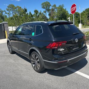 VOLKSWAGEN TIGUAN SEL PREMIUM R-LINE 4MOTION - 5