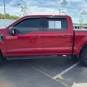 FORD F-150 XLT - 4