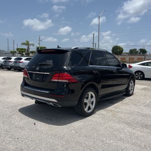 صورة 8 لـ 2018 Mercedes-BENZ GLE
