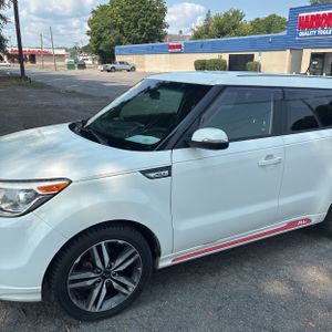 2014 KIA SOUL + 照片 2