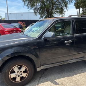 FORD ESCAPE XLT - 2