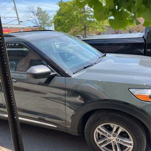 FORD EXPLORER XLT - 10