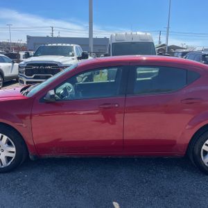 DODGE AVENGER SE - 3