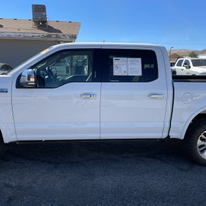 FORD F-150 LARIAT - 4