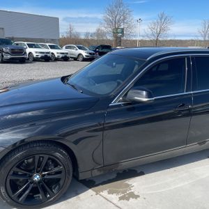 BMW 3-SERIES XDRIVE - 2