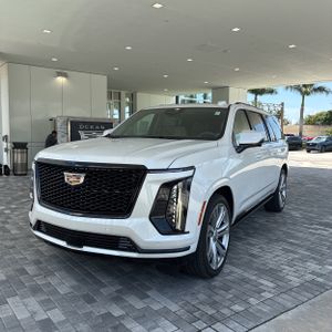 صورة 1 لـ 2025 Cadillac ESCALADE ESV SPORT PLATINUM